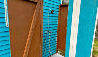 19 Center St, Barnegat, NJ 08005