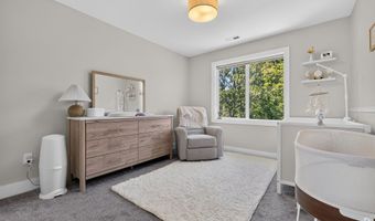 5816 Allerton Dr, Ames, IA 50014