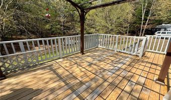 1 Gilman Rd, Hopkinton, RI 02832