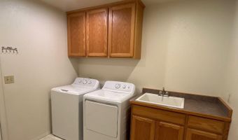 5390 Vinewood Cir, Fallon, NV 89406