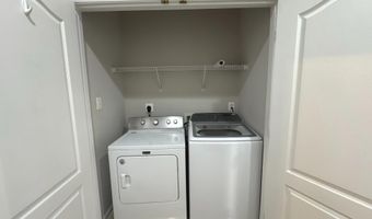 24721 CLOCK TOWER Sq, Aldie, VA 20105
