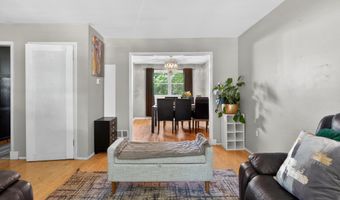 726 PLUMTREE Ln, Claymont, DE 19703