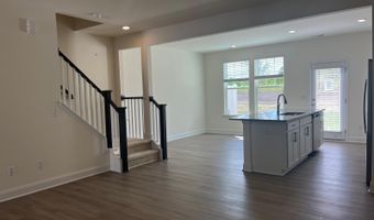 28 Hyacinth Ln, Angier, NC 27501