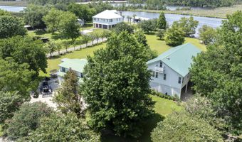 1099 Campbell Dr, Biloxi, MS 39532