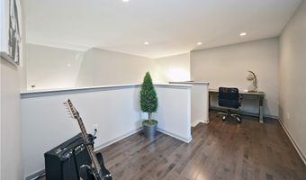 133 Boxelder Ln, Amherst, NY 14228