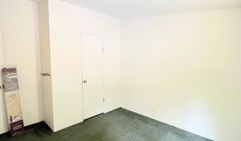 32700 SE LEEWOOD Ln 19, Boring, OR 97009