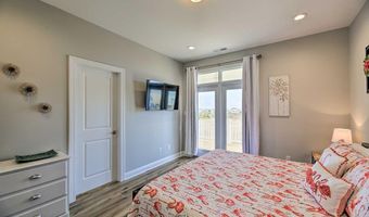 124 Salt Marsh Way, Atlantic Beach, NC 28512