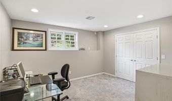 3 Cedar Rock Mdw, East Greenwich, RI 02818