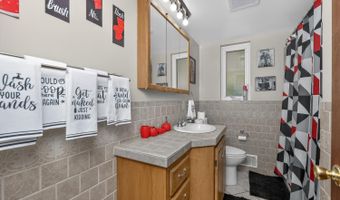 7255 Bridges Rd, Anderson Twp., OH 45230