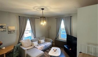 49 E Bowery St 3, Newport, RI 02840