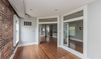 380 S Main St B, Akron, OH 44311
