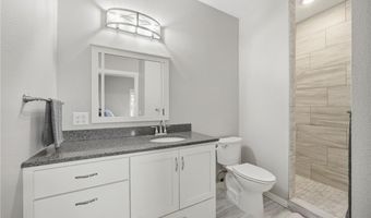 660 Voyager Dr, Alexandria, MN 56308