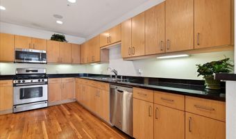 5055 Addison Cir 409, Addison, TX 75001