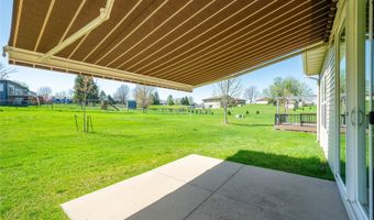 1132 15th Ave SE, Altoona, IA 50009