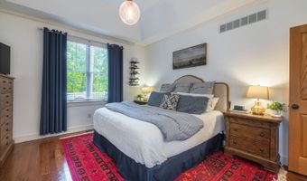 4 Maple Grove Way, Athens, OH 45701