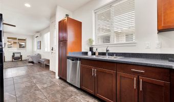 801 Kakala St 46, Kapolei, HI 96707