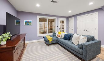 3721 HUNTLEY MEADOWS Ln, Alexandria, VA 22306