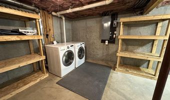 11 Pimlico Ct, Bedford, NH 03110