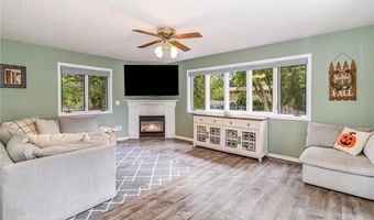 618 Tyler St, Anoka, MN 55303