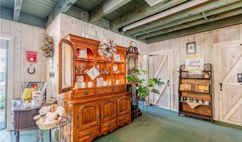 1688 Old Louisquisset Pike, Lincoln, RI 02865