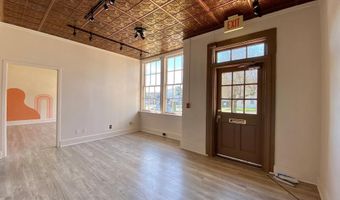 8 COMMONWEALTH Ave, Claymont, DE 19703