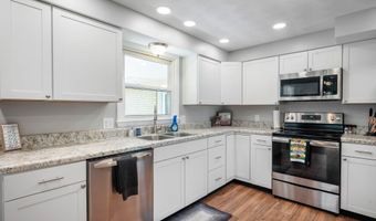 5944 N Olivia Dr, Alexandria, IN 46001