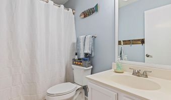 57 Lakeview Pt, Alexander City, AL 35010