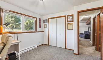 107 10th Ave SW, Altoona, IA 50009