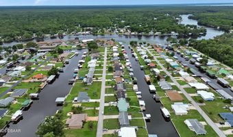 1610 Juno Trl, Astor, FL 32102