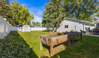 1011 NE 11th Ave, Aberdeen, SD 57401