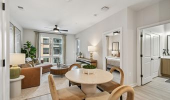 43601 CHARITABLE St 273, Ashburn, VA 20148