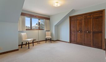 1128 Benton St, Anoka, MN 55303