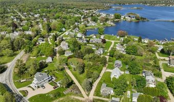 44 Kilburn St, Charlestown, RI 02813