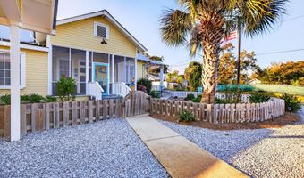 134 Keller St, Bay St. Louis, MS 39520