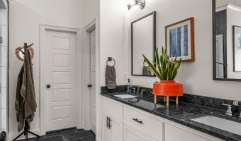 331 Newport Ln, Benton, LA 71006