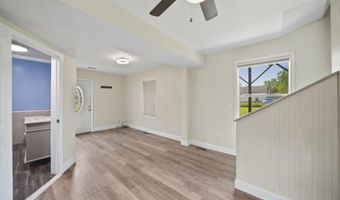 916 Oak St, Adrian, MI 49221