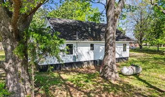 4177 Gum Flat Rd, Bells, TN 38006