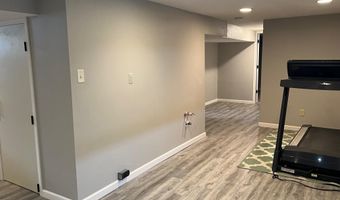 902 N Penn St, Aberdeen, SD 57401