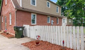 421 W College St, Aurora, MO 65605