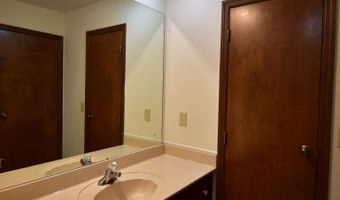 135 Winding Way, Batesville, IN 47006