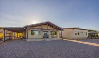 1302 W Coyote Trl, Benson, AZ 85602