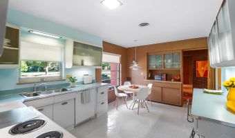 8389 Arborcrest Dr, Amberley, OH 45236