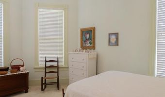 227 Cherry St, Arkadelphia, AR 71923