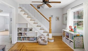 90 Sweetbriar Ave, East Providence, RI 02915