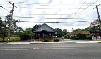 1766 Cranston St, Cranston, RI 02920