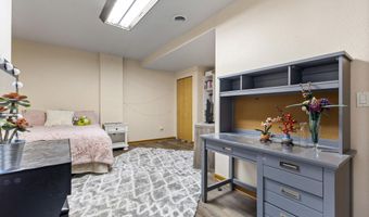2400 Ridgetop Cir, Ames, IA 50014