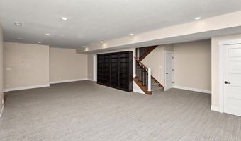 5247 Harvest Rd, Ames, IA 50014