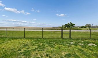 612 Deer Ridge Dr, Atkins, IA 52206