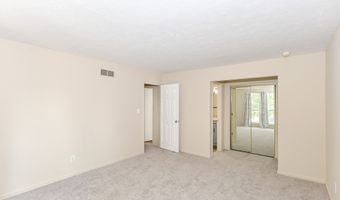 7837 Hunters Path, Indianapolis, IN 46214