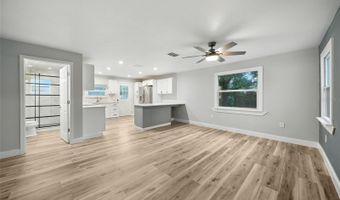 203 HERBERT St, Auburndale, FL 33823